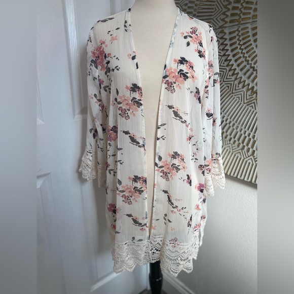 Mason & Belle Tops - Mason & Belle open front top, size large